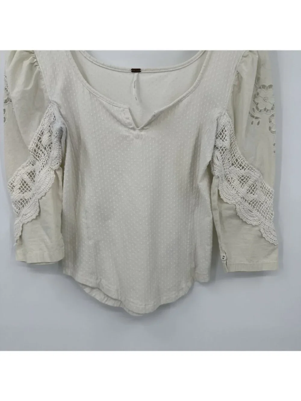 FREE PEOPLE shirt top brunch date ivory MEDIUM puff sleeve crochet boho cropped